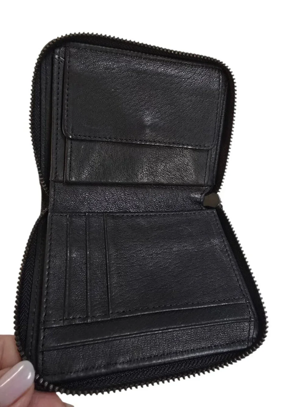 Liebeskind XConnyF7 Nairobi Black Zip Around Leather Wallet NWT